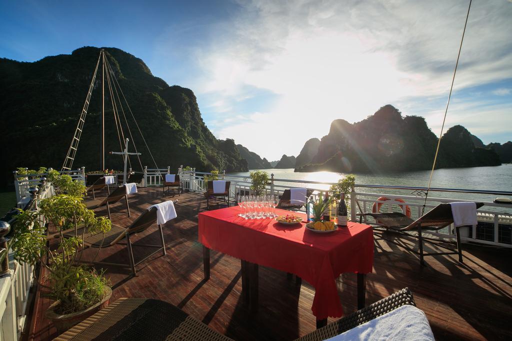 Rosa Boutique Cruise Hotel Ha Long Exterior foto