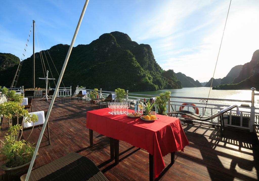 Rosa Boutique Cruise Hotel Ha Long Exterior foto